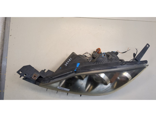 Фара передняя Mazda 3 (BK) 2003-2009 левая