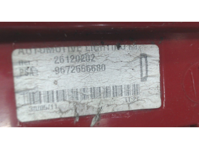 Задний фонарь     26120202   Peugeot 5008 2009-2016 