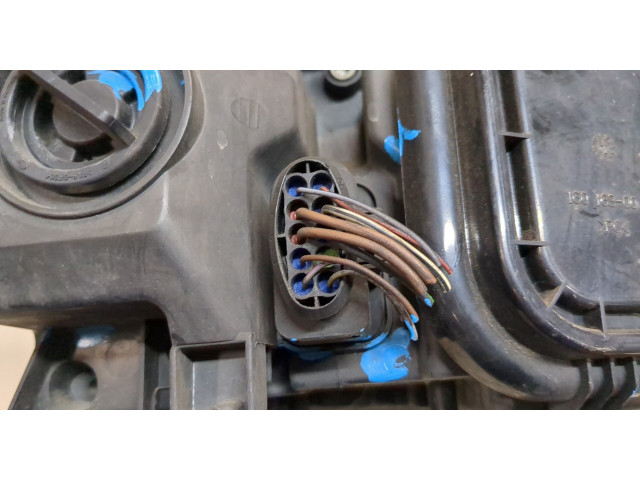 Фара передняя Audi A6 (C6) 2005-2011 левая