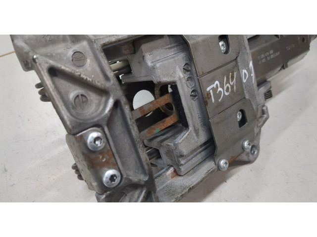  рейка  Колонка рулевая  Audi A4 (B7) 2005-2007      