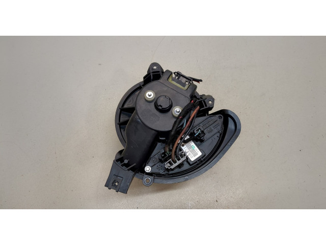 Моторчик печки  Fiat Punto Evo 2009-2012        