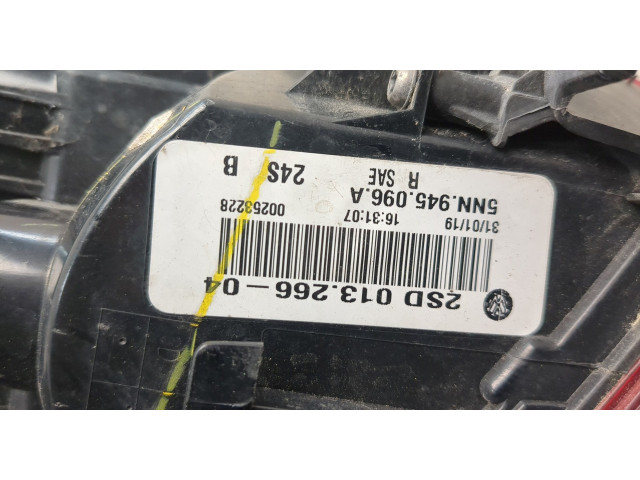 Задний фонарь     5NN945096A     