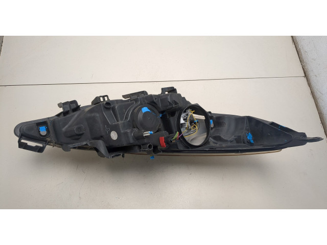 Фара передняя Peugeot 207 левая