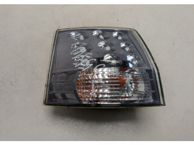 Задний фонарь