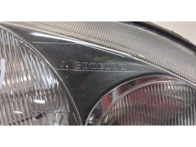 Фара передняя Toyota Avensis 1 1997-2003 правая