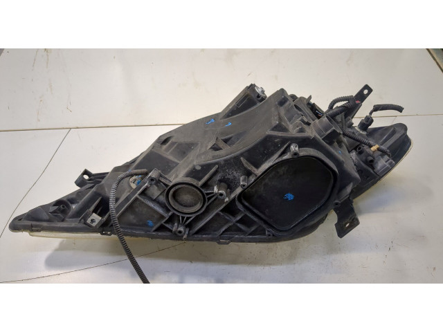 Фара передняя Honda FRV правая