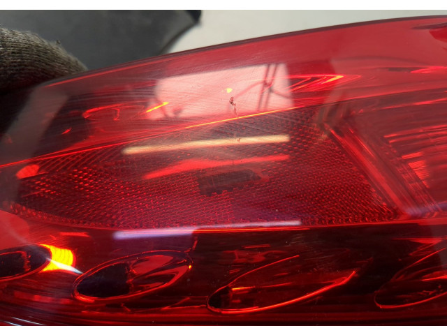 Задний фонарь          