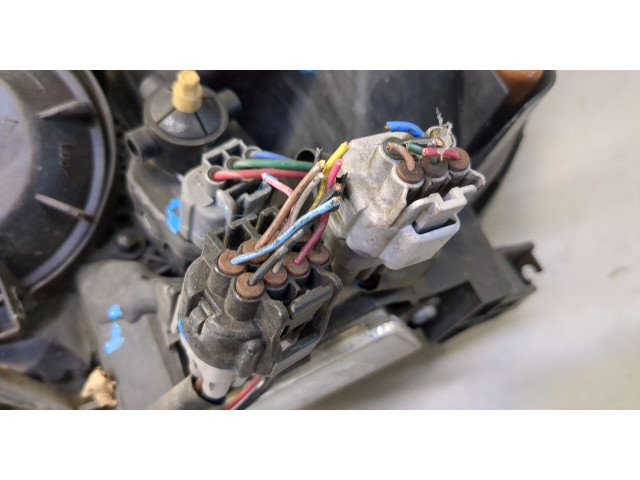 Фара передняя Mitsubishi ASX правая