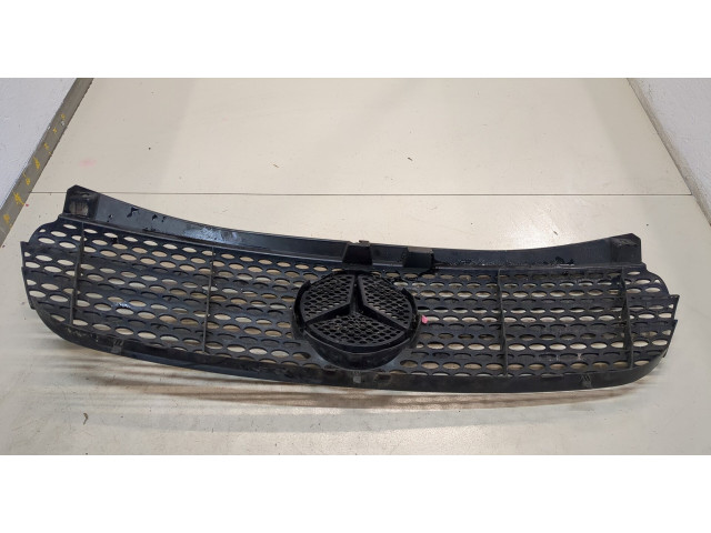 Решетка радиатора  Mercedes Vito W639 2004-2013          
