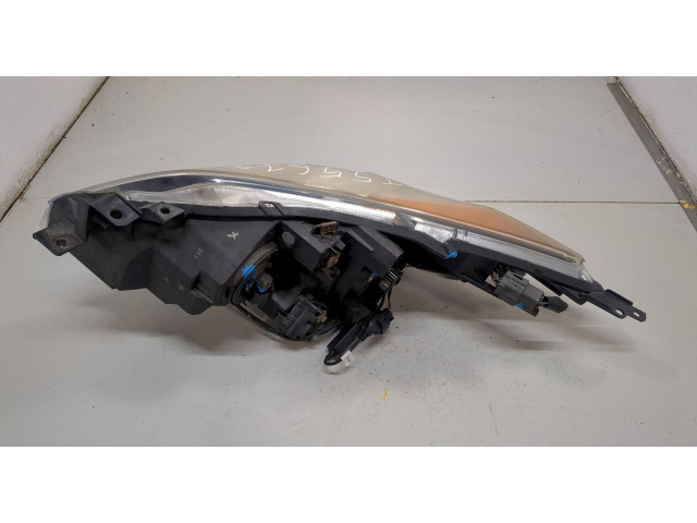 Фара передняя Mazda 3 (BL) 2009-2013 правая