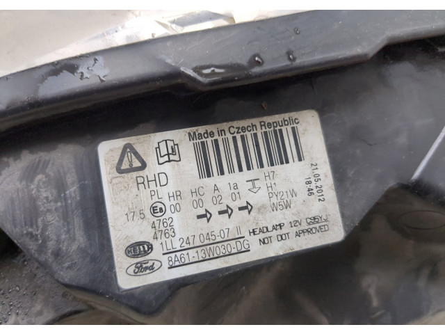 Фара передняя Ford Fiesta 2008-2013 левая