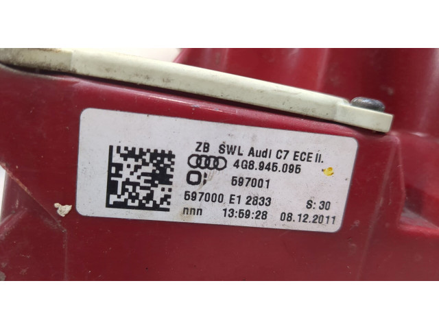 Задний фонарь