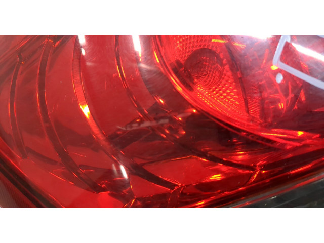 Задний фонарь