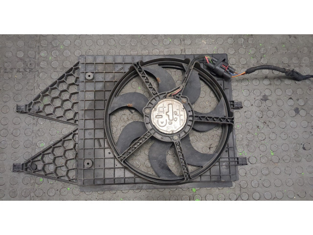 Вентилятор радиатора Audi A1 2010-2014 1.4 бензин