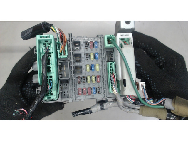 Блок предохранителей Honda Crosstour VBAC0C7VH 3.5