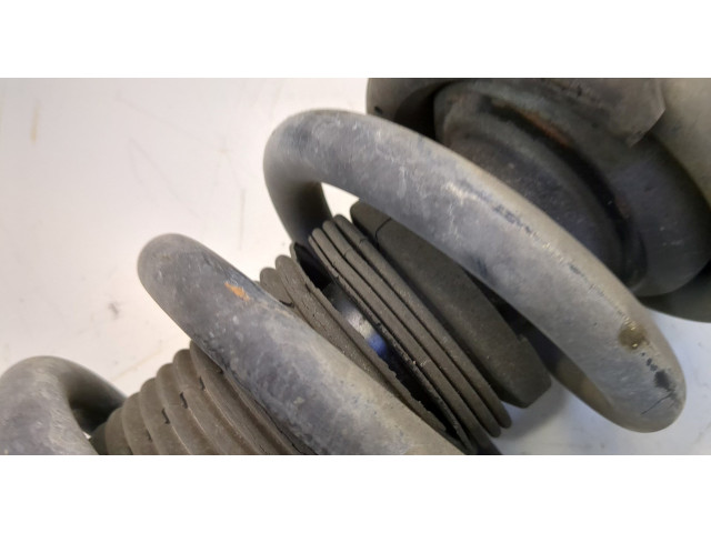 Стойка амортизатора  Infiniti QX56 2010-2013 E61101LA0A, 540101LD4C     