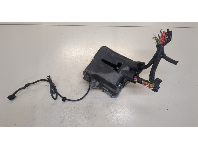 Блок предохранителей  Dacia Duster 2017-2024         