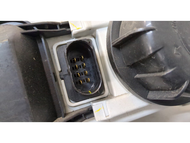 Фара передняя  Skoda Octavia Tour 2000-2010 правая 