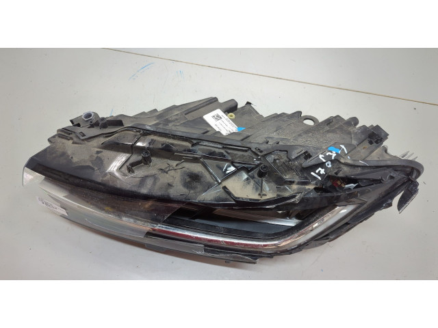 Фара передняя  Volkswagen Jetta 7 2018-2025 левая 