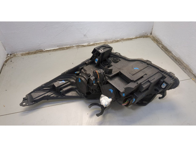 Фара передняя Peugeot 3008 2009-2016 правая