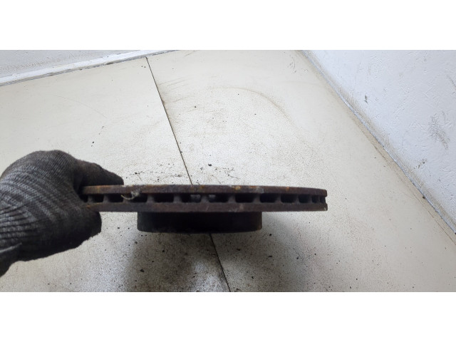 Диск тормозной  Volkswagen Passat 7 2010-2015 Европа   передний         