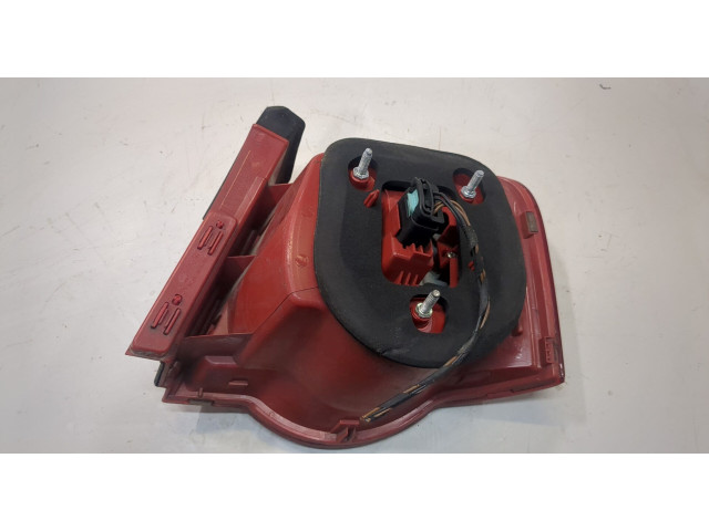 Задний фонарь          