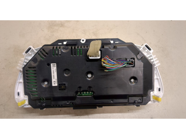 Панель приборов  Toyota RAV 4 2013-2015            