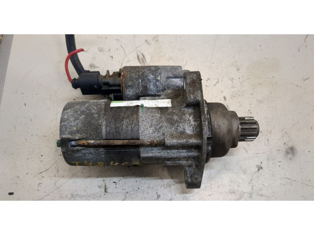 Стартер  Volkswagen Passat CC 2008-2012      