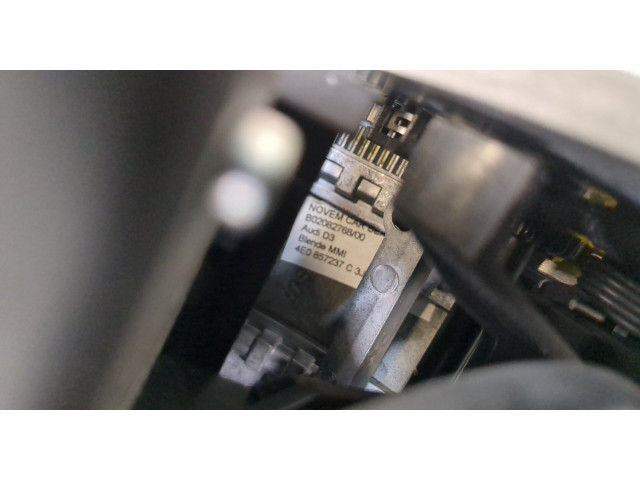 Дисплей бортового компьютера  Audi A8 (D3) 2002-2005        