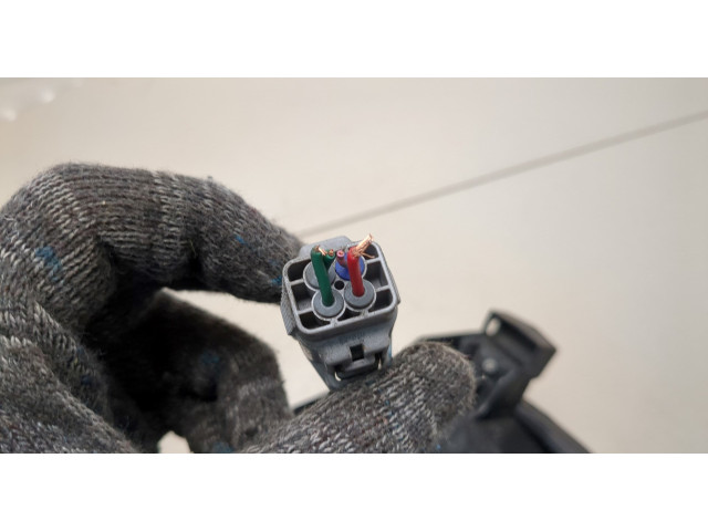 Фара передняя  Toyota iQ левая 