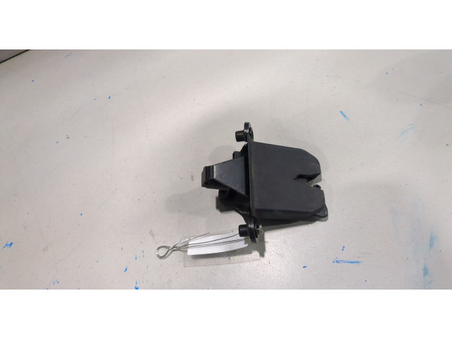 Замок багажника  Skoda Octavia (A5) 2004-2008       