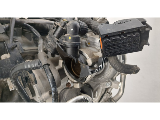 Форсунка топливная  Volkswagen Tiguan 2016-2021    06G906036J     