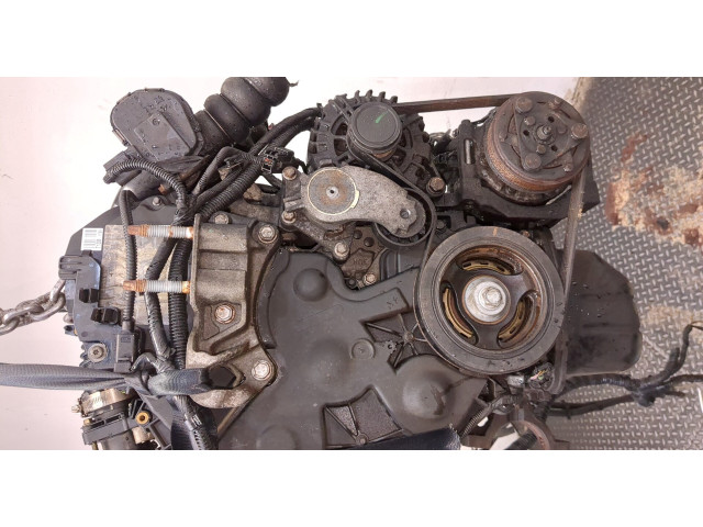 Клапанная крышка двигателя ДВС  Ford C-Max 2010-2015 1.6     