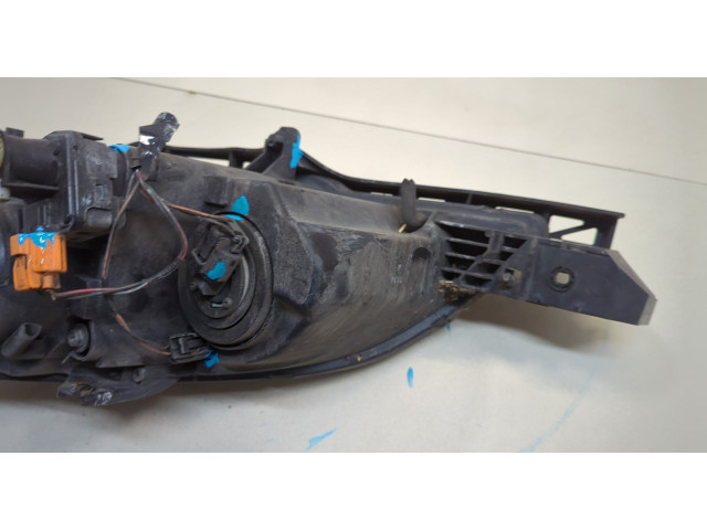 Фара передняя  Mazda 3 (BK) 2003-2009 правая 