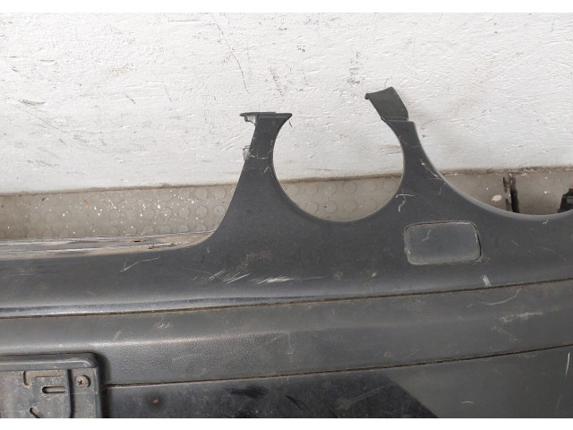 Бампер  Volkswagen Polo 2001-2005 передний   