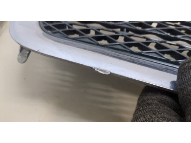 Решетка радиатора Suzuki Grand Vitara 2005-2015