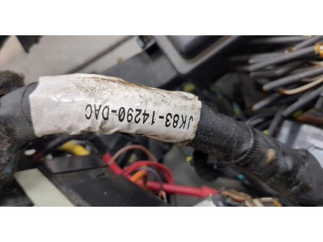 Блок предохранителей Jaguar F-Pace 2016-2020