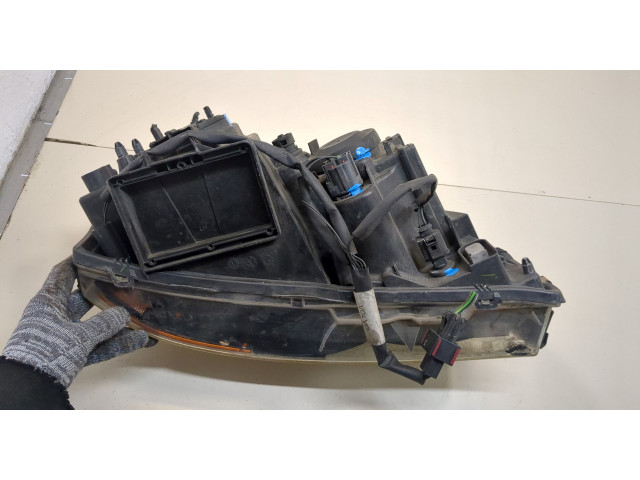 Фара передняя  Volvo XC90 2002-2014 левая 