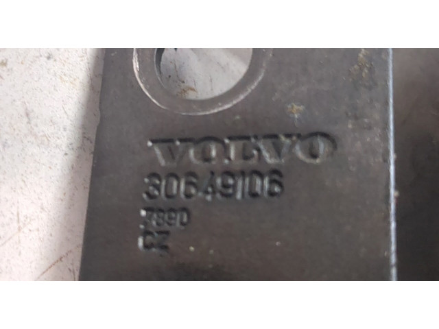 Замок багажника  Volvo XC90 2002-2006       