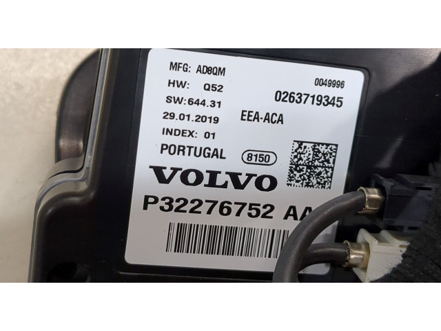 Панель приборов Volvo S60 2018-