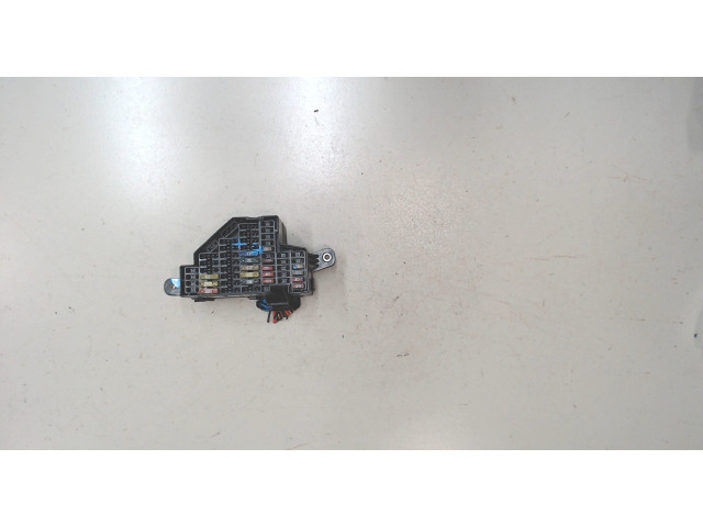 Блок предохранителей Volkswagen Golf 5 2003-2009 1K941824 2