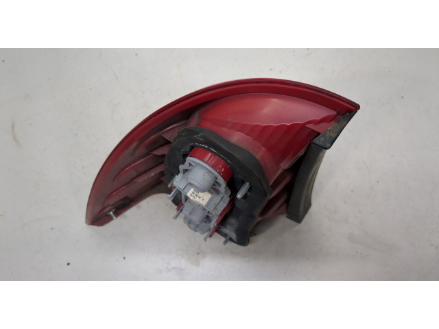 Задний фонарь        Mercedes C W203 2000-2007 