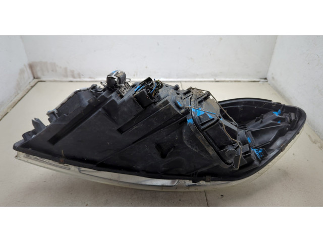 Фара передняя Volvo C70 2006-2009 правая