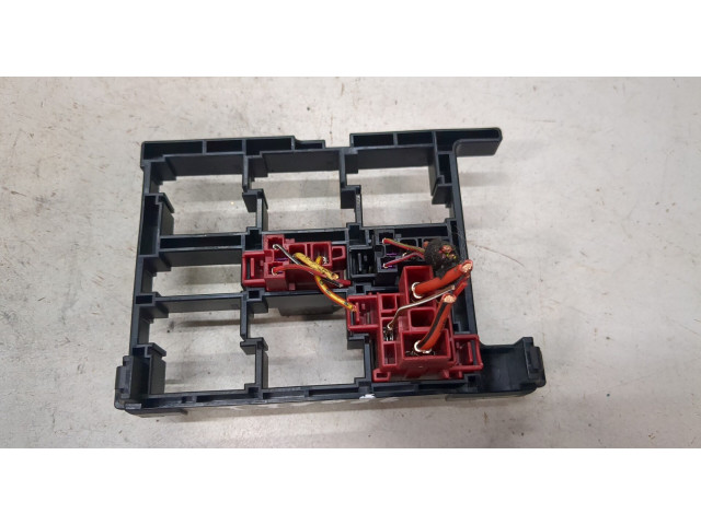 Блок реле Skoda Yeti 2009-2014