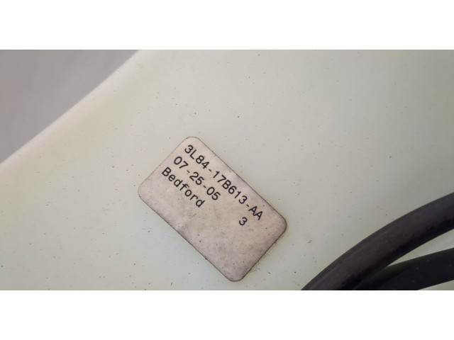 Бачок омывателя  Mazda Tribute 2001-2007    