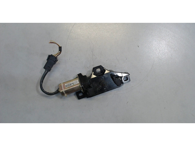 Замок багажника  BMW 7 E65 2001-2008       