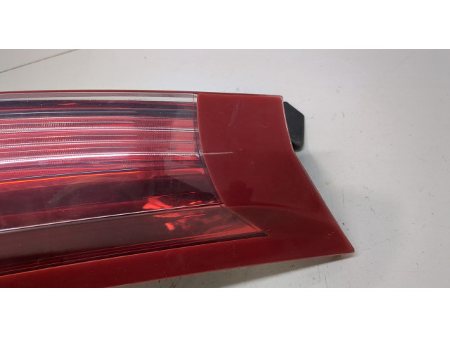 Задний фонарь          