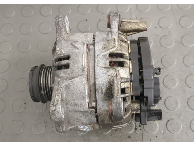 Генератор Volkswagen Passat 5 2000-2005 038903018Q