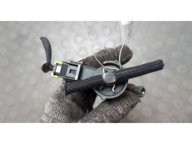 Форсунка топливная  KIA Ceed 2007-2012         