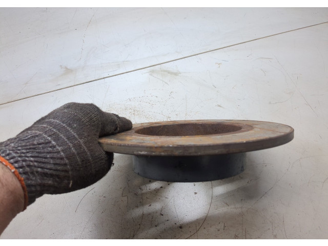 Диск тормозной Volkswagen Golf 6 2009-2012 задний